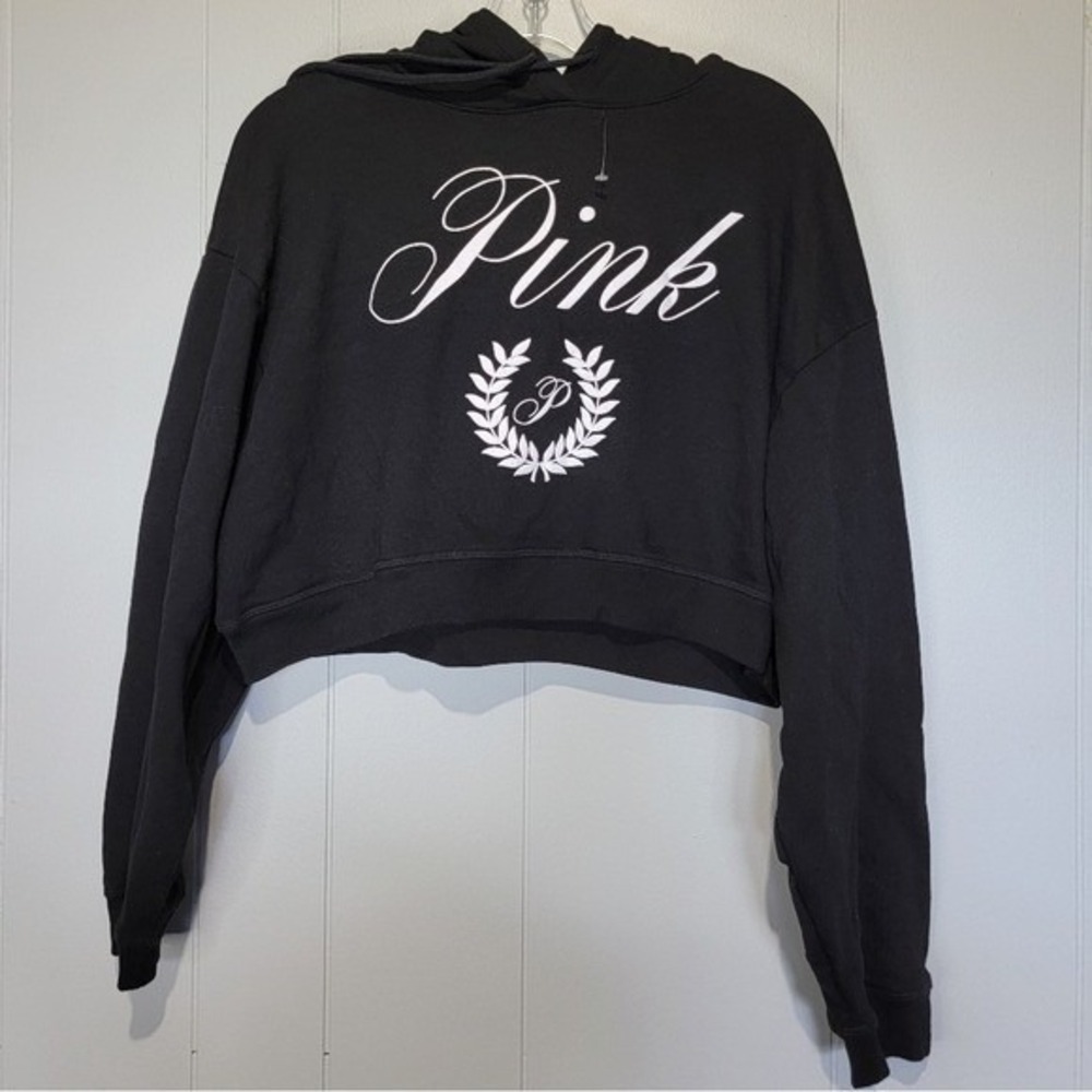 PINK Victoria's Secret Womens Black Cropped Graphic Logo Pullover Hoodie